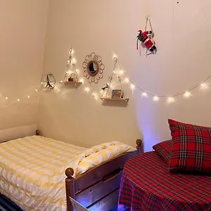 Scandal - Atelier Apartment